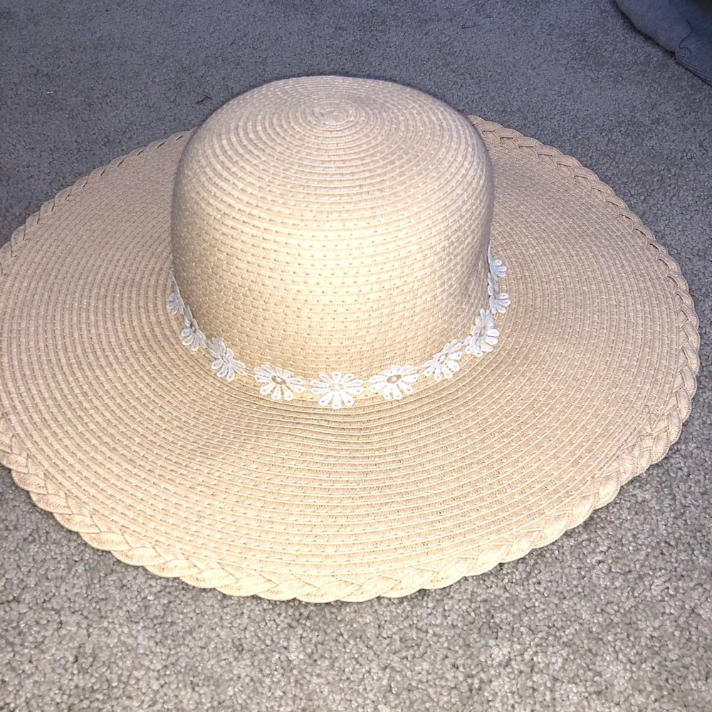 Nicole Marciano Floral Straw Hat